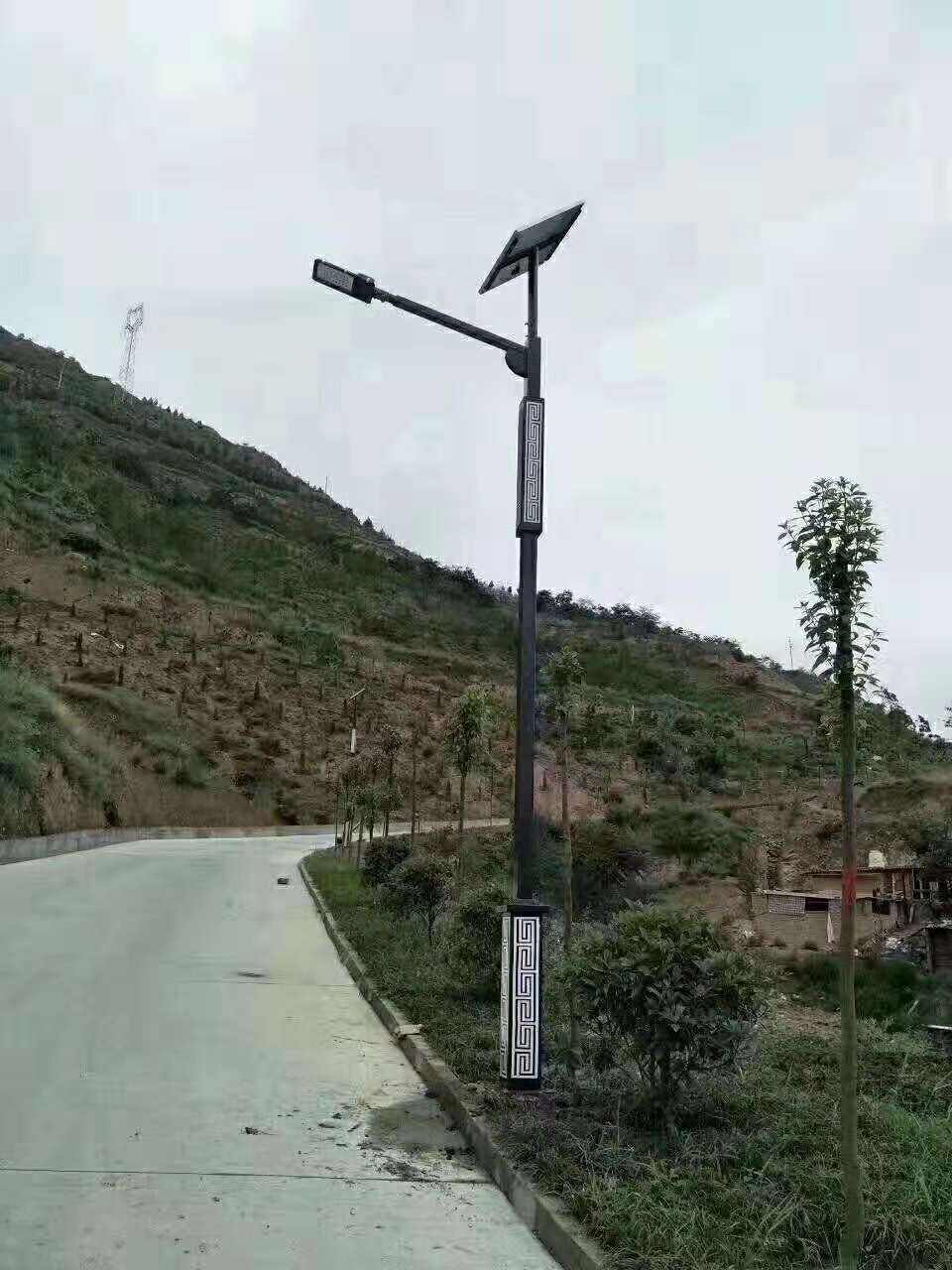 振安区仿古太阳能路灯